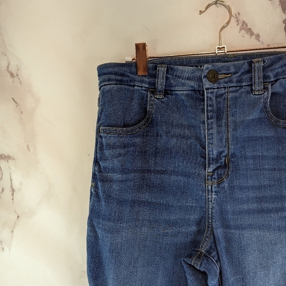 American Eagle Jeans Women 12 Regular High Rise Jegging Skinny Whiskering Medium - Picture 2 of 10